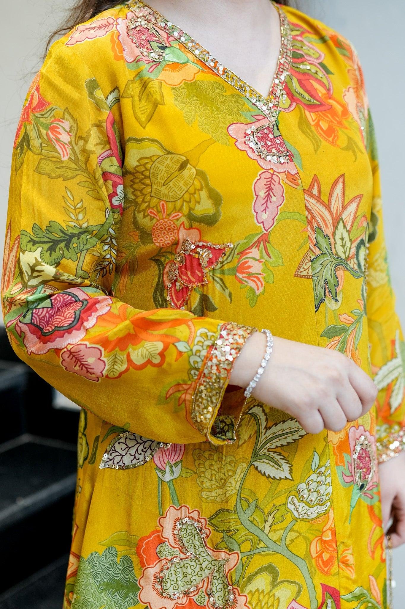 DSC07896 Flower Collection - Summer Set with Hand Karchupi Work - Image 3