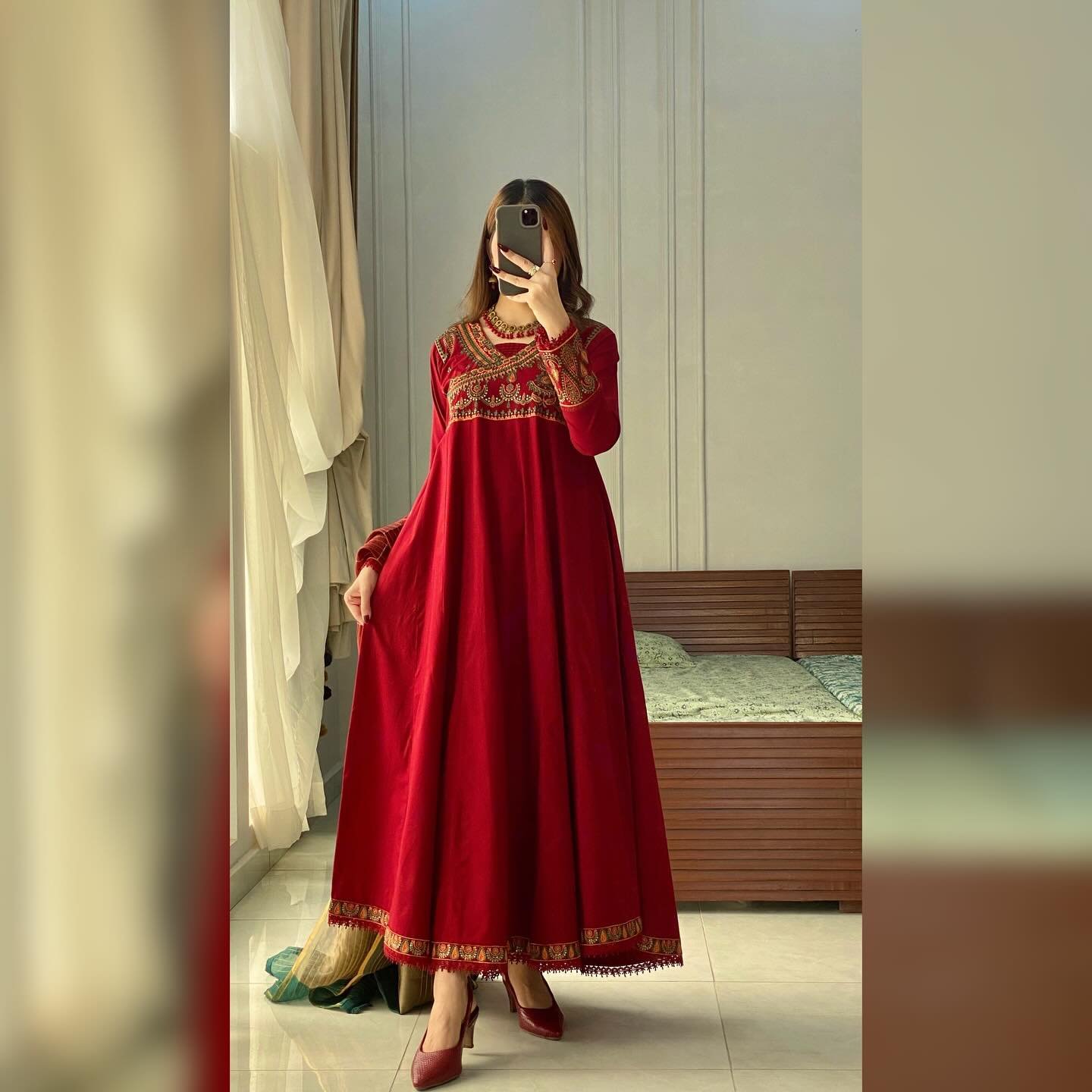 corneronline.pk_1755429300_3701121768527460999_47196921487 Noor-E-Huzifa - Anarkali Set for any Occasion - Image 3